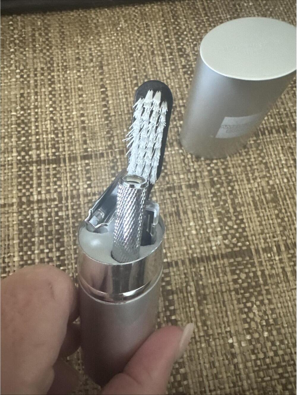 American Express Travel Set Razor Toothbrush - Picture 10 of 10